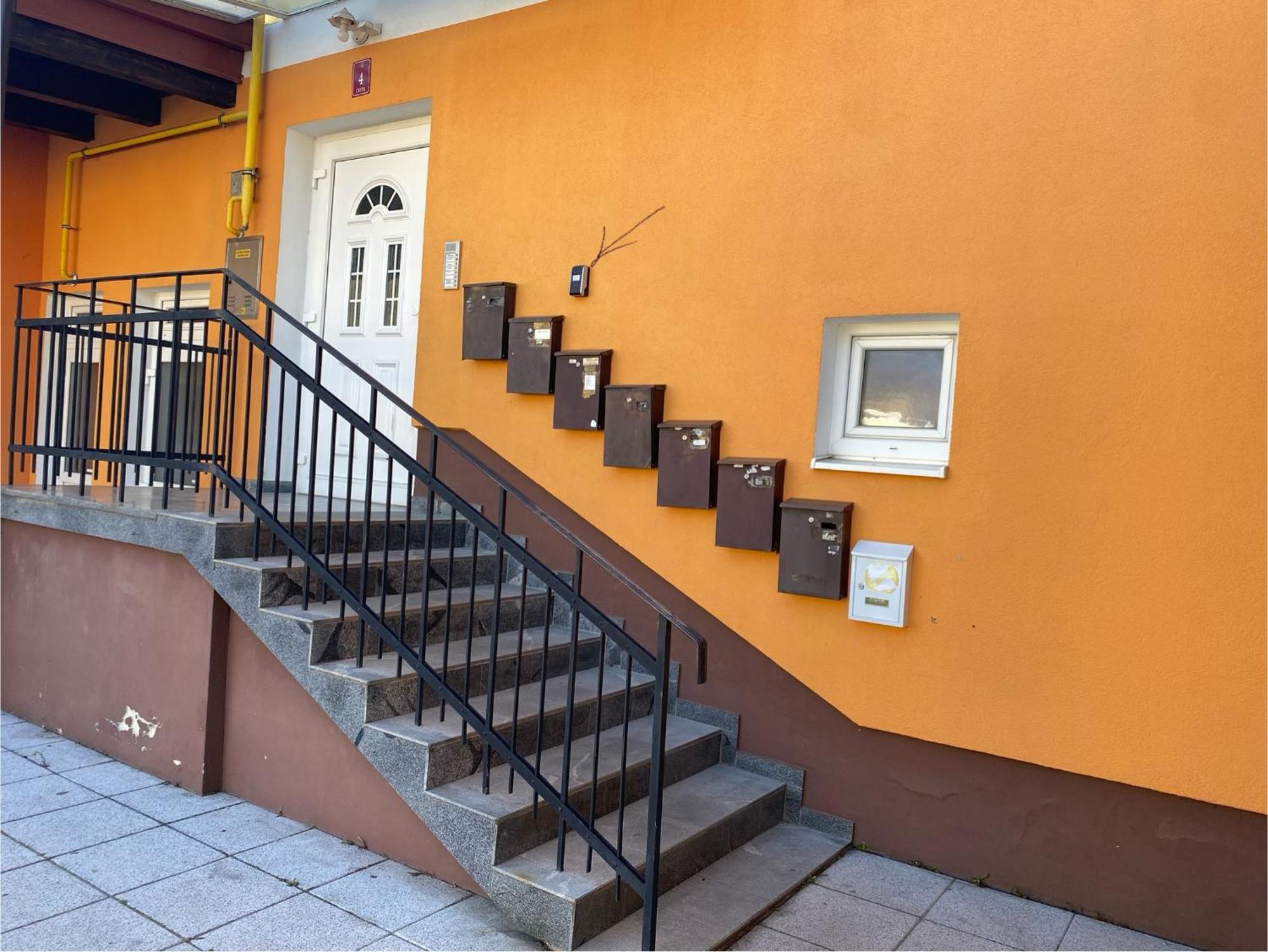 Apartma Rogatec Экстерьер фото